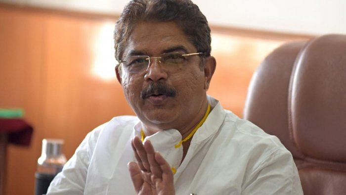 Karnataka mulls one-day land conversion plan