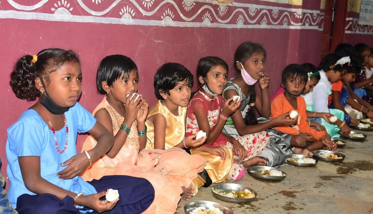 Eggs in midday meal a welcome decision