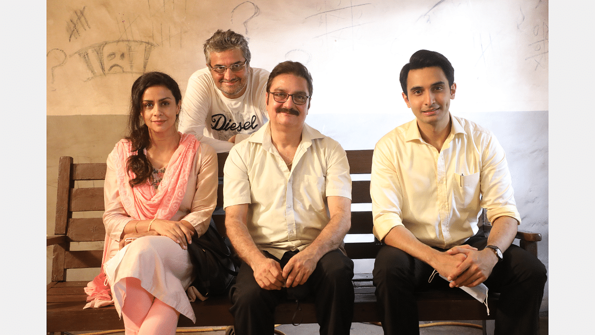 '420 IPC' movie review: Vinay Pathak-starrer fails to deliver