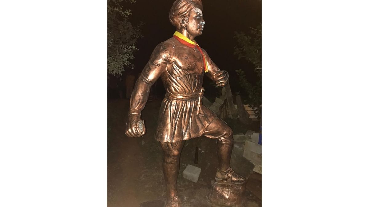 Sangolli Rayanna's statue vandalised in Belagavi