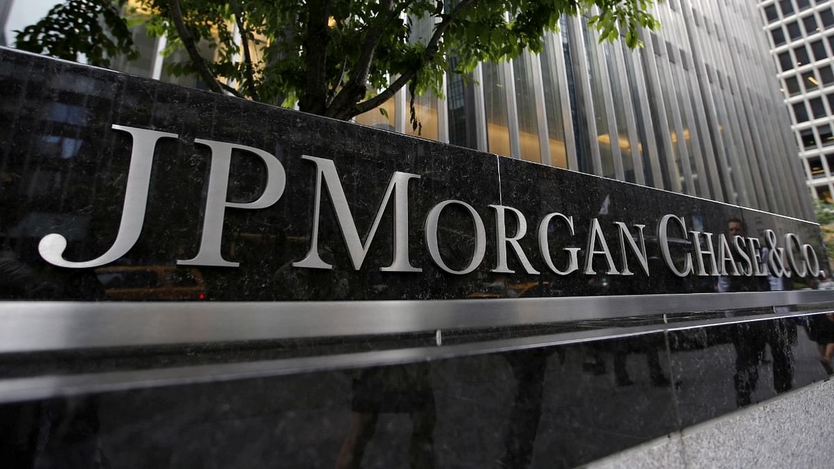 Deutsche Bank, JP Morgan in UAE to switch to Monday-Friday work week