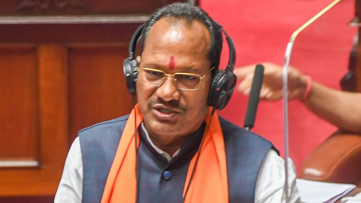 Karnataka 'discussing' ban on Maharashtra committee for 'creating unrest'