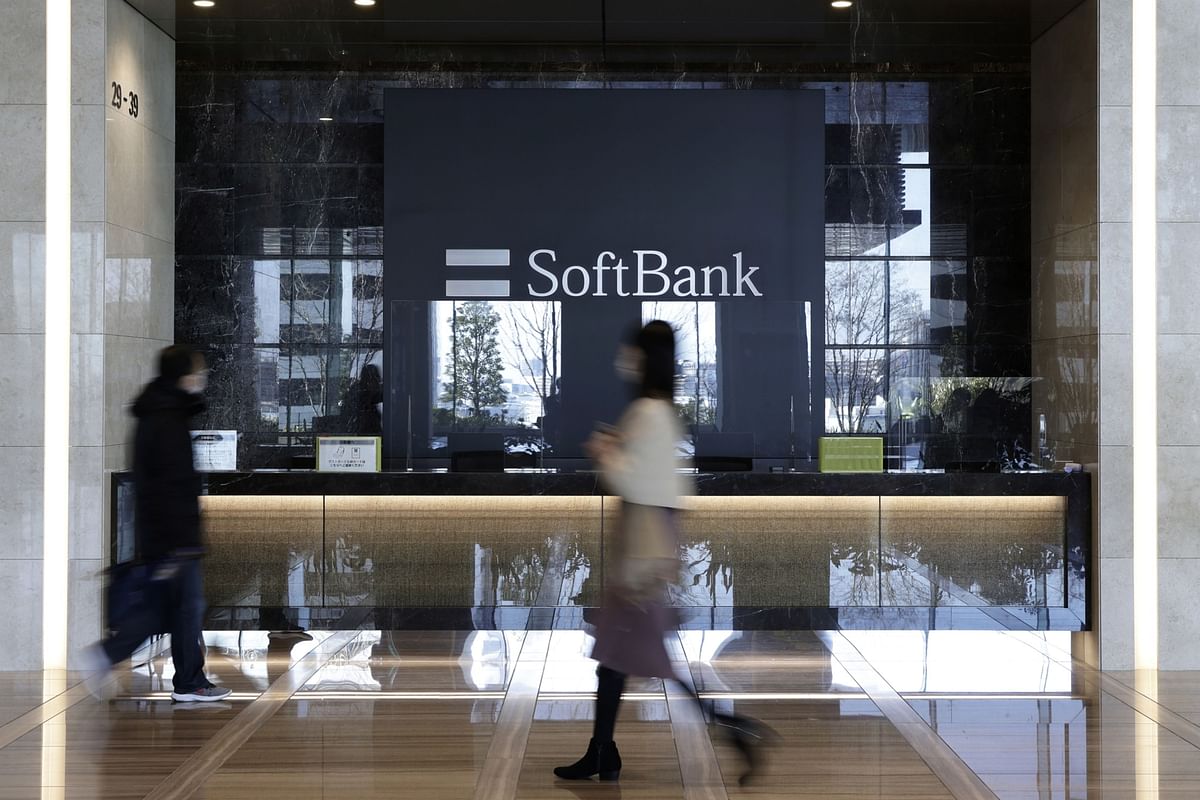Apollo to lend $4 billion to SoftBank in 'biggest' private credit deal