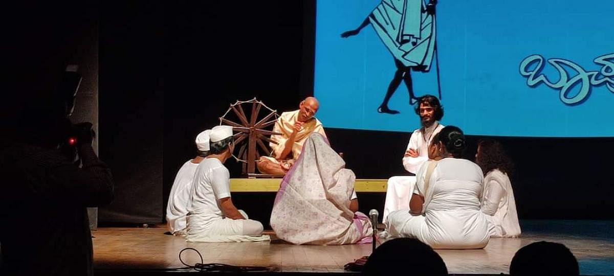 Play explores Gandhi's life through multimedia format