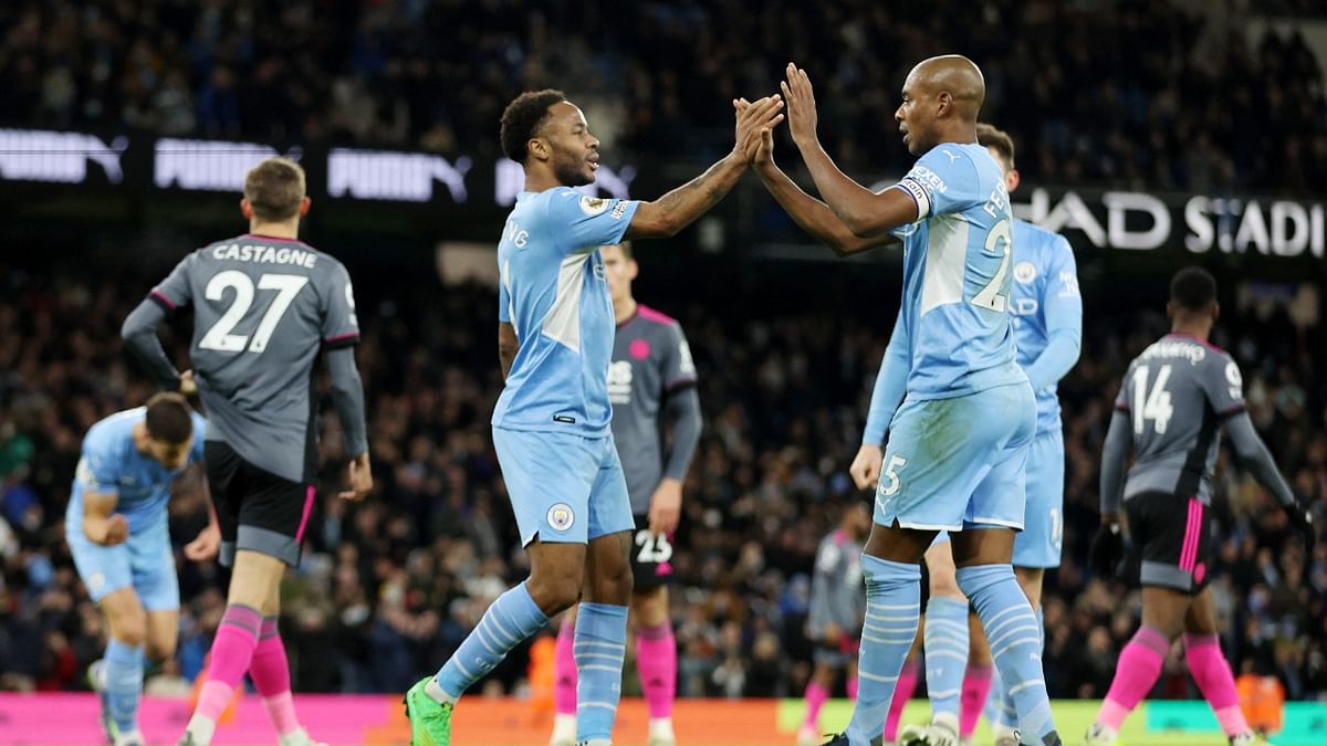 Manchester City survive Leicester fightback to secure ninth successive win