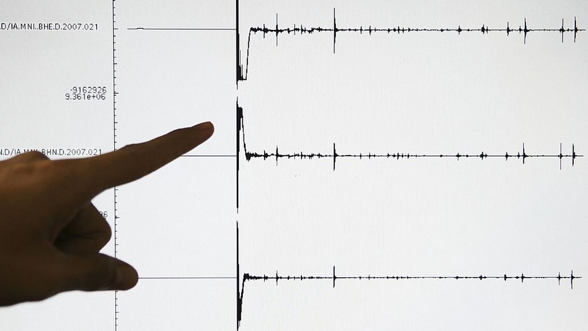 Moderate intensity earthquake jolts Kashmir