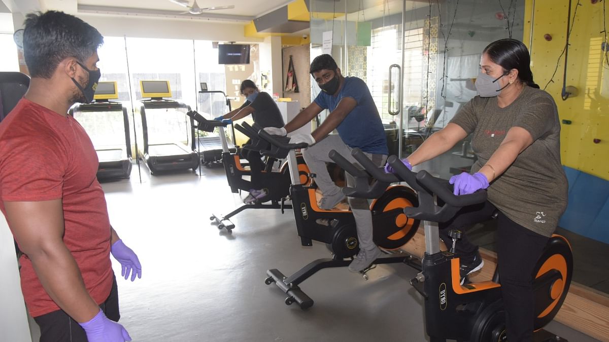 Maharashtra tweaks Covid rules, allows gyms, beauty parlours to function at 50% capacity
