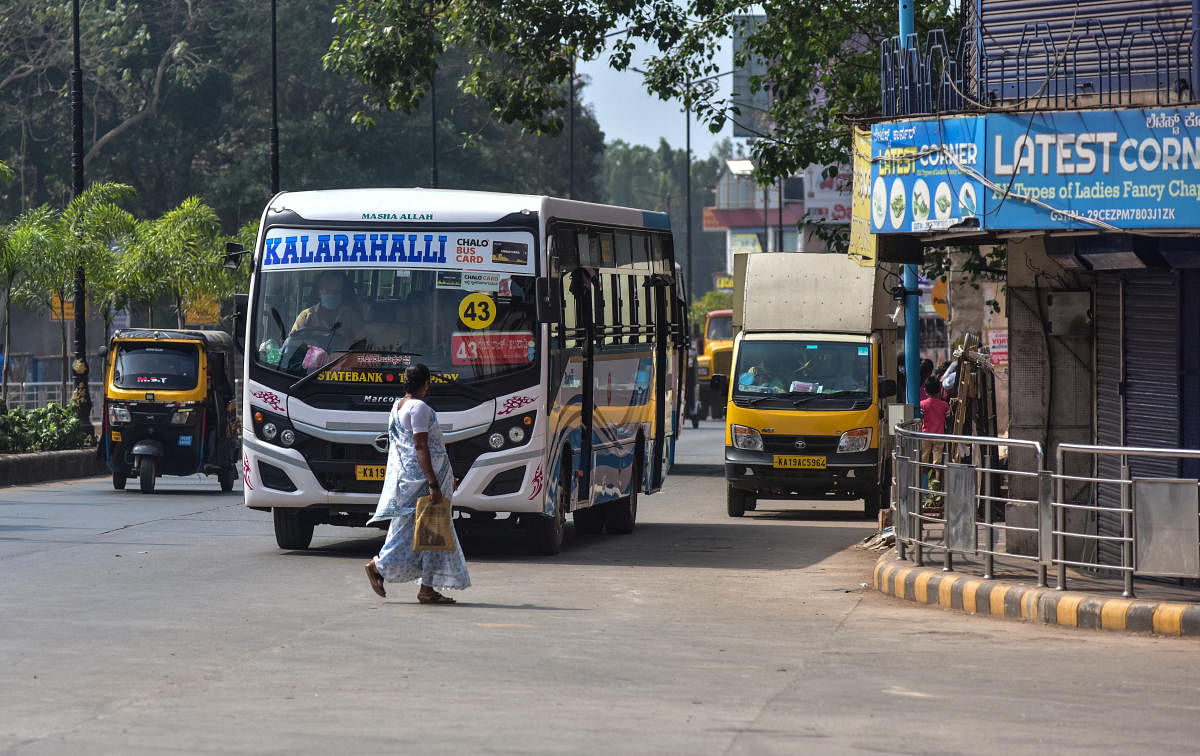 Weekend curfew: Fewer buses ply on roads in Dakshina Kannada