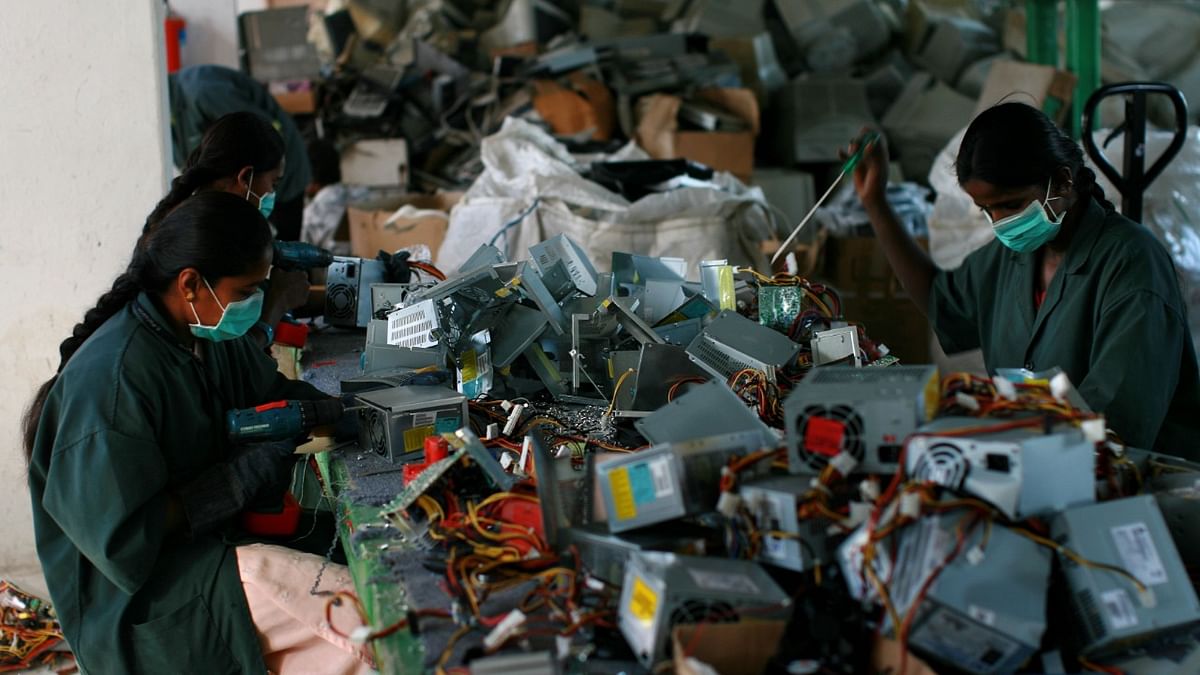 Age of e-waste: Some solutions to manage a toxic problem