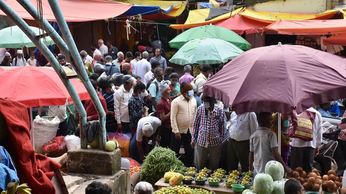 Vendors to be shifted from outside busy markets