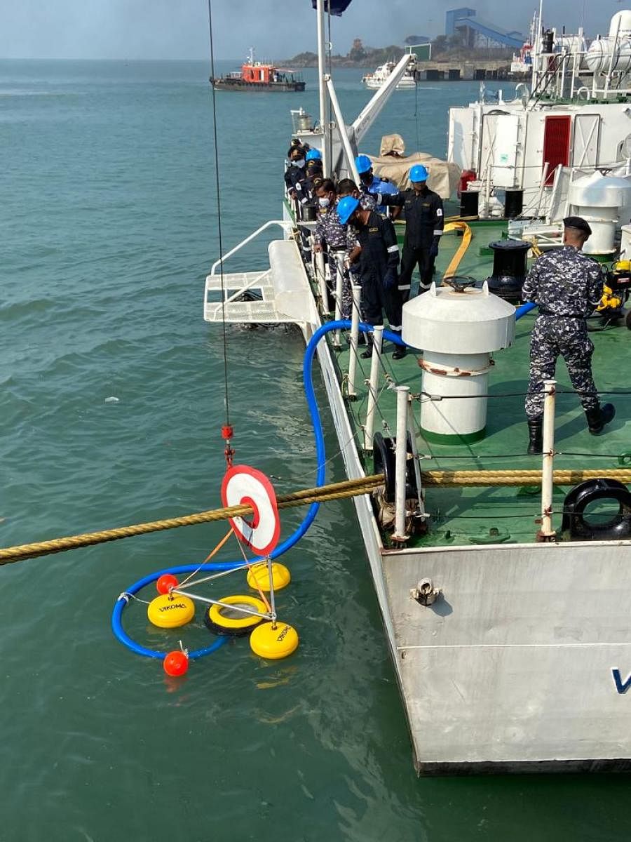 Coast Guards conducts workshop to combat oil spills
