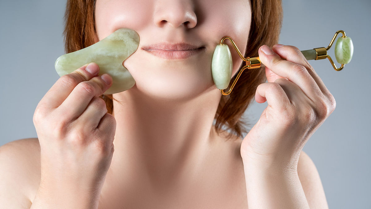 Gua sha: Ancient Chinese skin scraping therapy is the new beauty fad