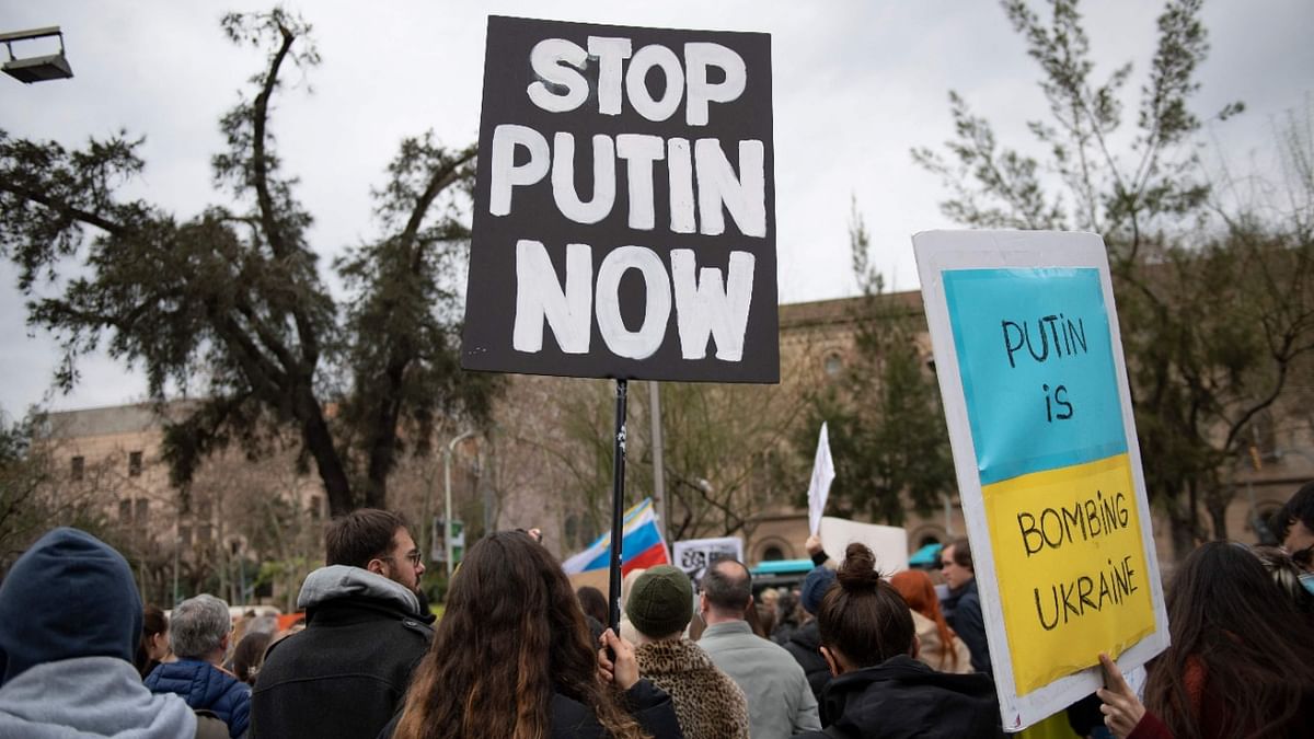 Belarus detains 500-plus at Russia invasion protests