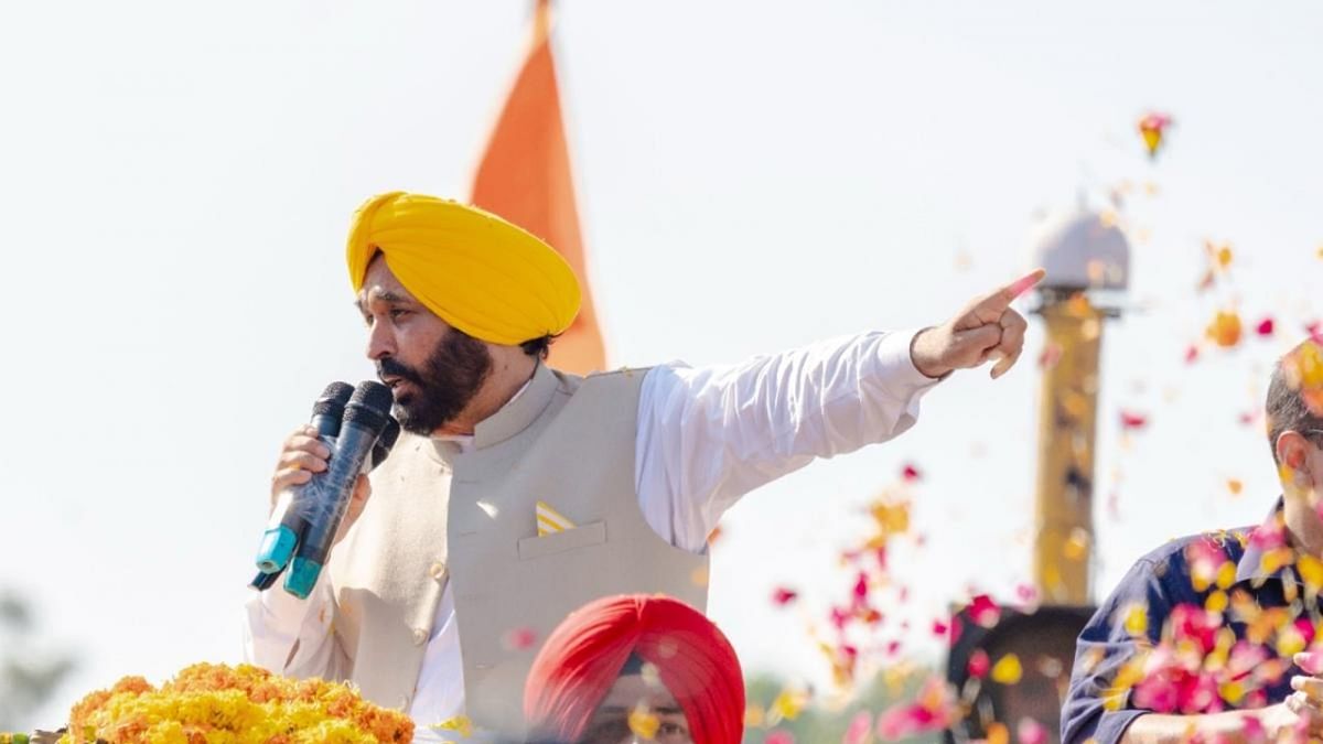 The significance of Bhagwant Mann's yellow turban