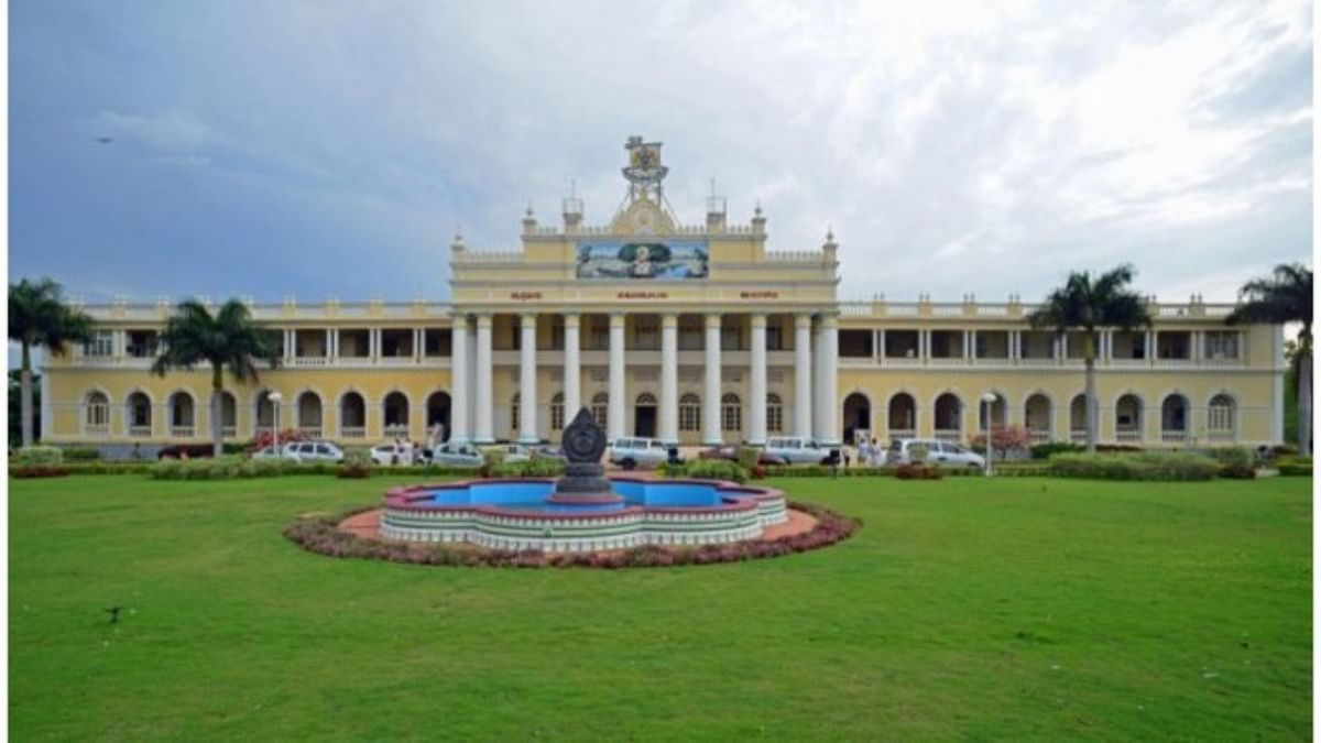 University of Mysore hosts 102nd annual convocation