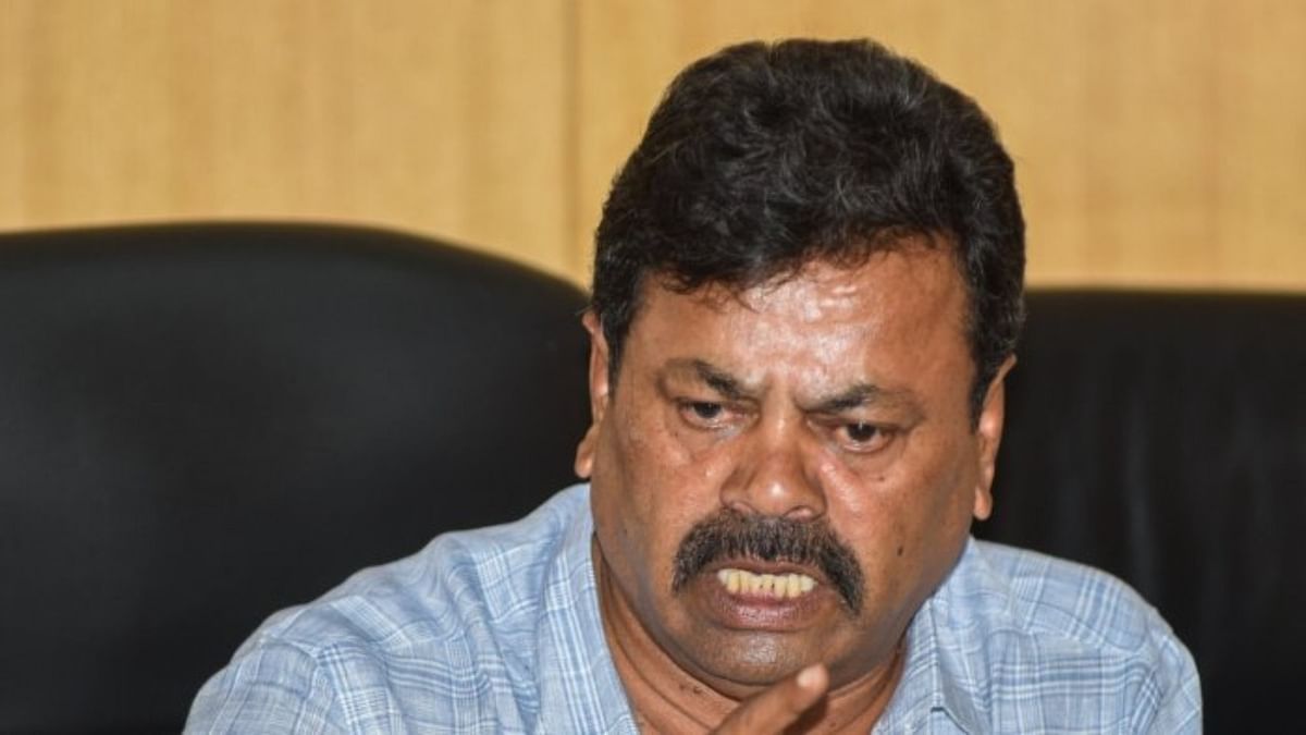BSP demands MP Renukacharya's arrest over fake caste certificate