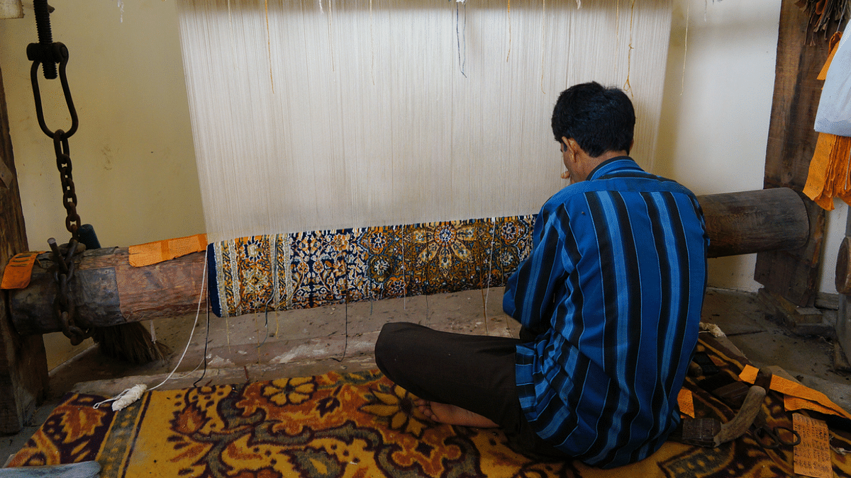 GI tagging brings new life to Kashmiri carpet trade in J&K