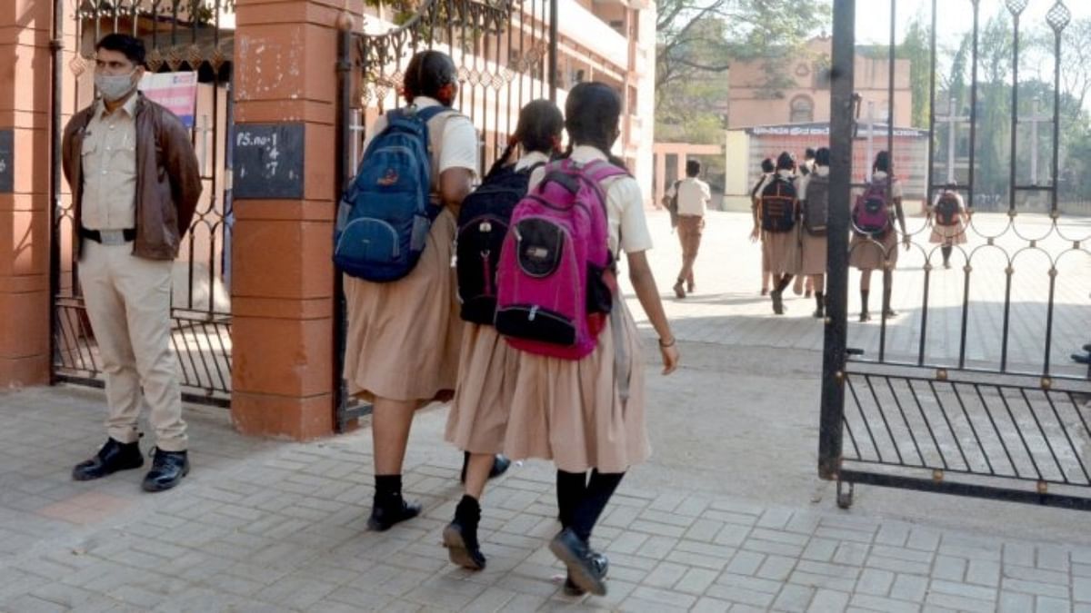 Mizoram mulls common uniform for government schools