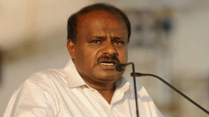 HDK dares CM Bommai to act against Hindu outfits