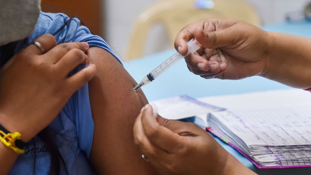 Kids below 12 years who are at high risk need to be vaccinated against Covid-19, says NIV director