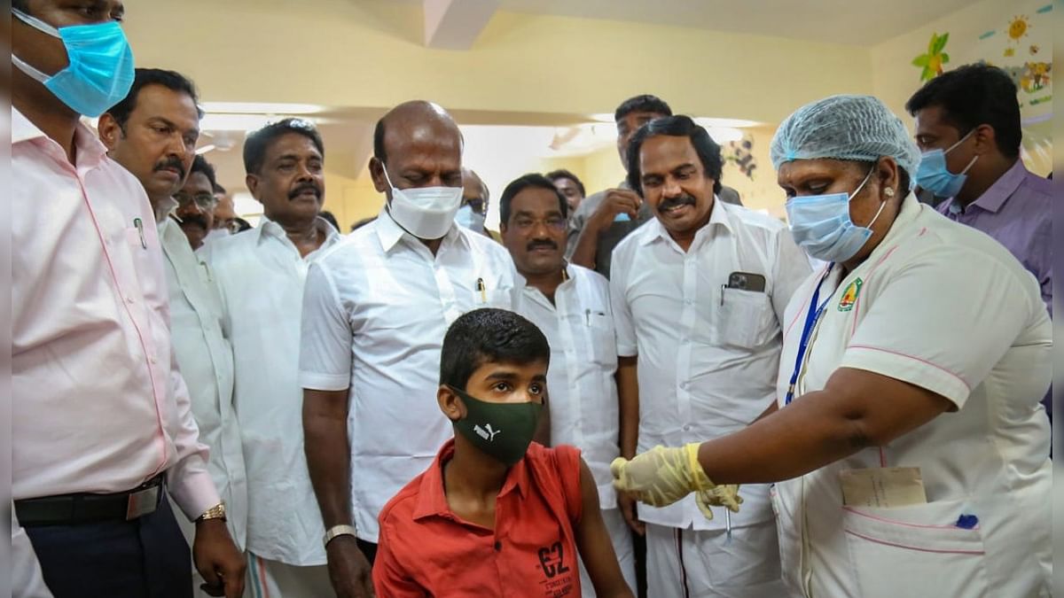 People should wear masks to avoid another Covid-19 wave: TN minister