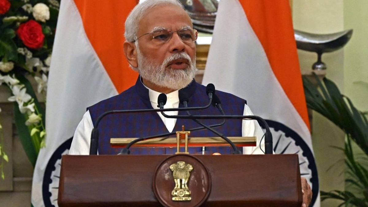 On BJP foundation day eve, PM Modi asks MPs to dedicate themselves to 'seva'