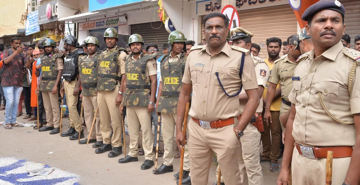 Shobha Yatre in Kolar under police security