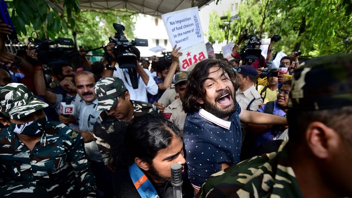 JNU students protest near Delhi Police headquarters