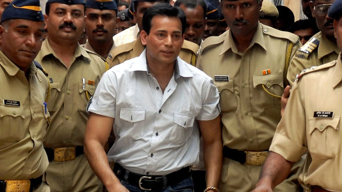 'Convict in Mumbai blasts can't dictate terms', Centre to SC in Abu Salem case