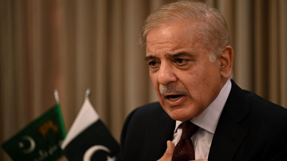 New PM Sharif orders 'Pakistan speed' to fix stagnant economy