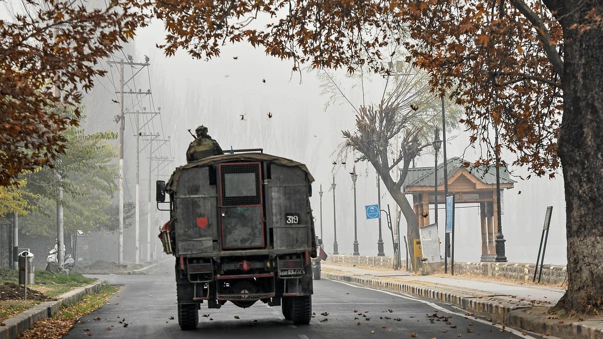 Paramilitary forces return to Jammu and Kashmir after poll duty