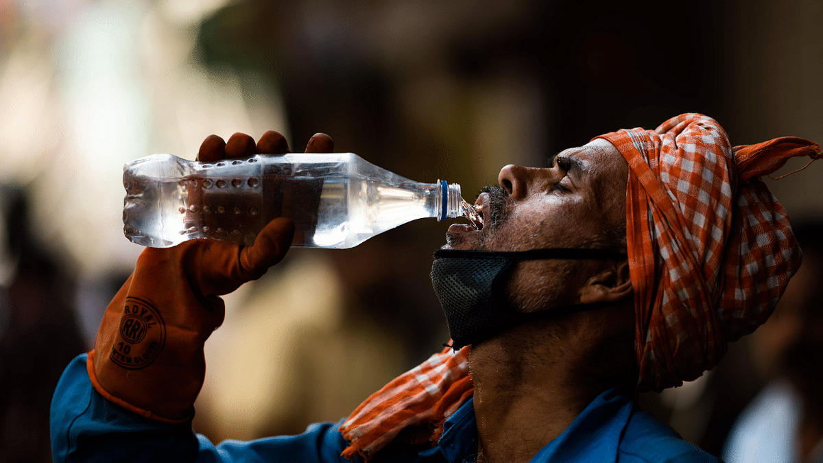 Eight-hour blackouts hit India after hottest March on record