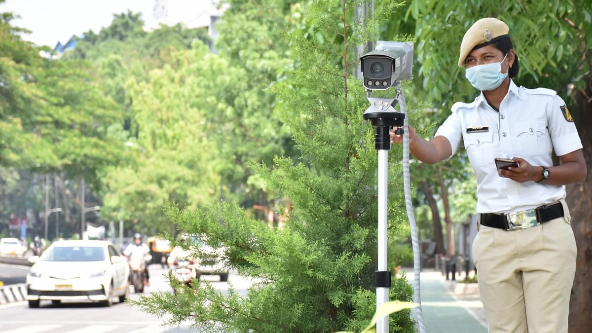 Armed with hi-tech cameras, Bengaluru cops pull up traffic offenders with ease