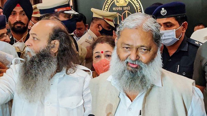 Anil Vij uses 'Ladki Hoon' slogan to hit out at Congress after Selja's removal as state unit chief