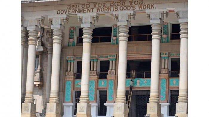 Transparency missing in Assembly secretariat recruitments