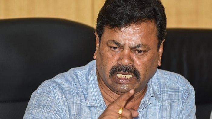 Yatnal's remark about cash for CM's post embarrassed leaders: Renukacharya 