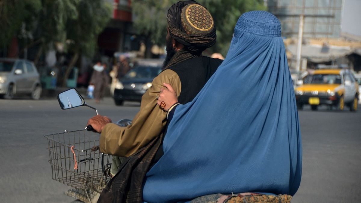 Taliban stop men and women dining together in western Afghan city
