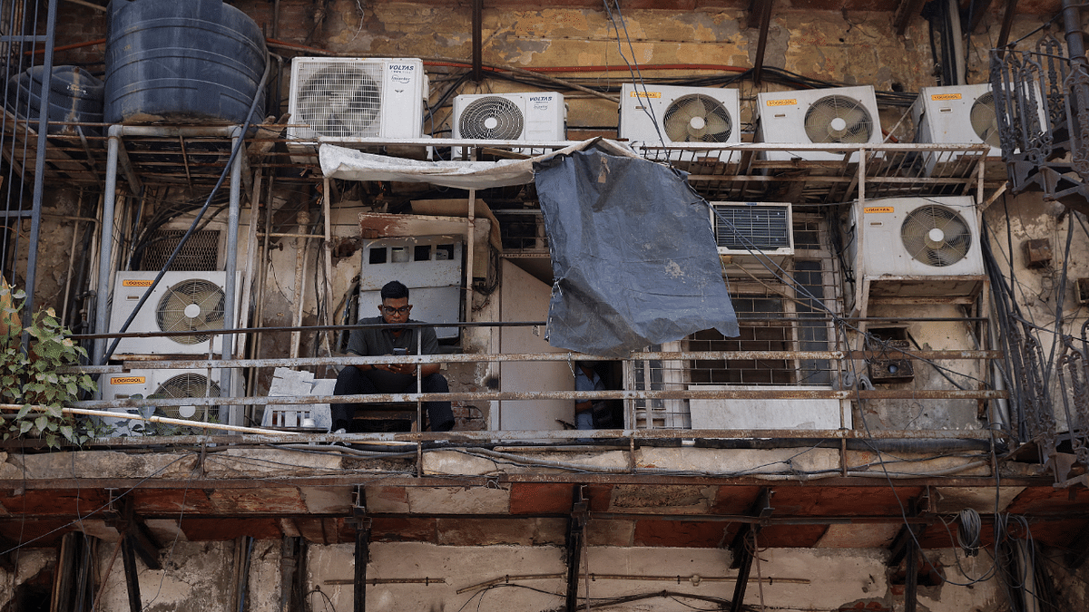 Heatwave to lift AC sales to record, but supplies from China delayed