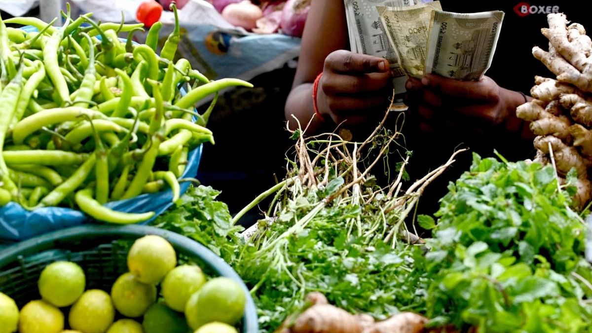 Vegetables become costlier amid supply shortage