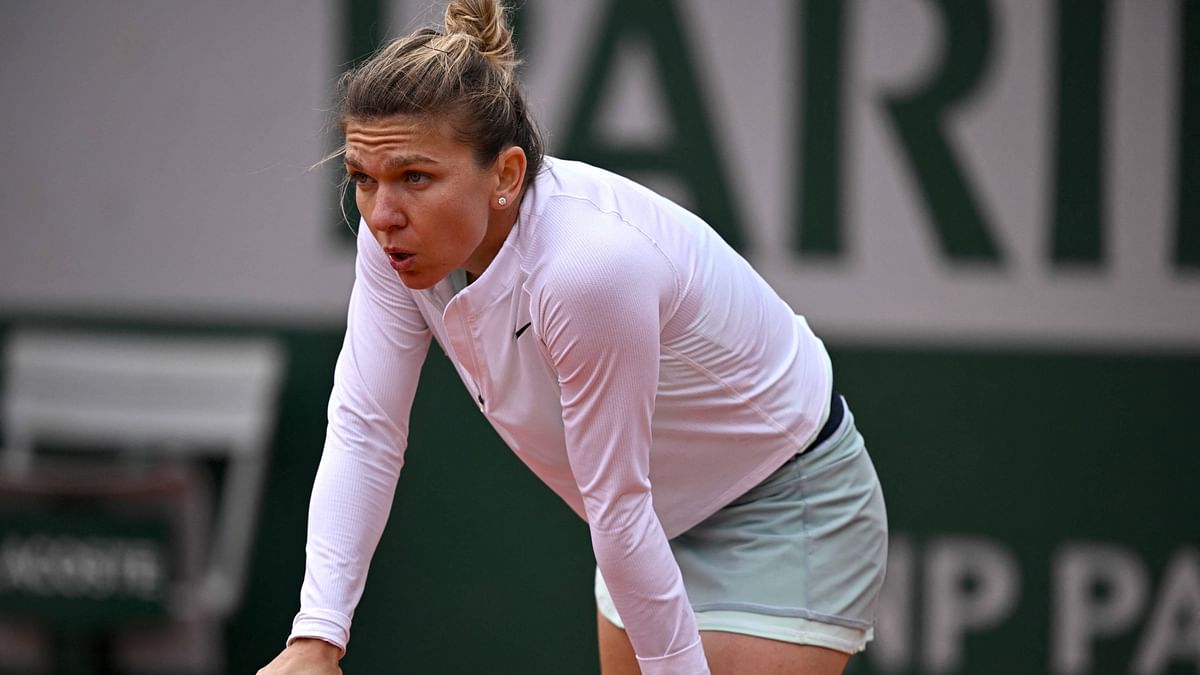 Ex-champion Halep knocked out of French Open by Chinese teen Zheng, says she suffered panic attack during game