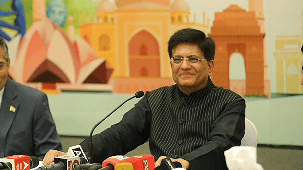 Import duty waiver on cotton: Goyal tells concerned authorities to finalise matter early