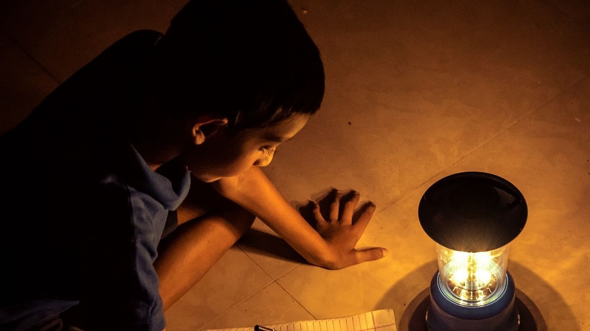 5 fun things you can try during power cuts