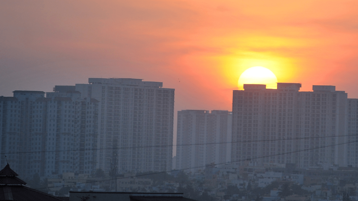 8 apartment complexes near Jakkur airport in a spot over height