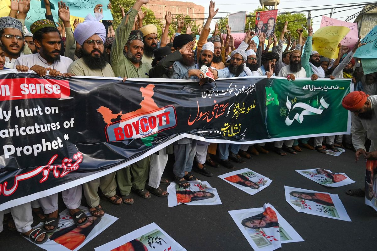 Calls grow to boycott Indian goods as remarks against Prophet rile Mideast