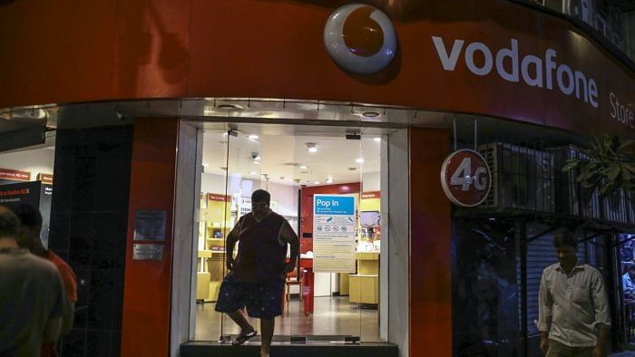 Vodafone Idea defers Rs 8,837 cr AGR dues payment for 4 years