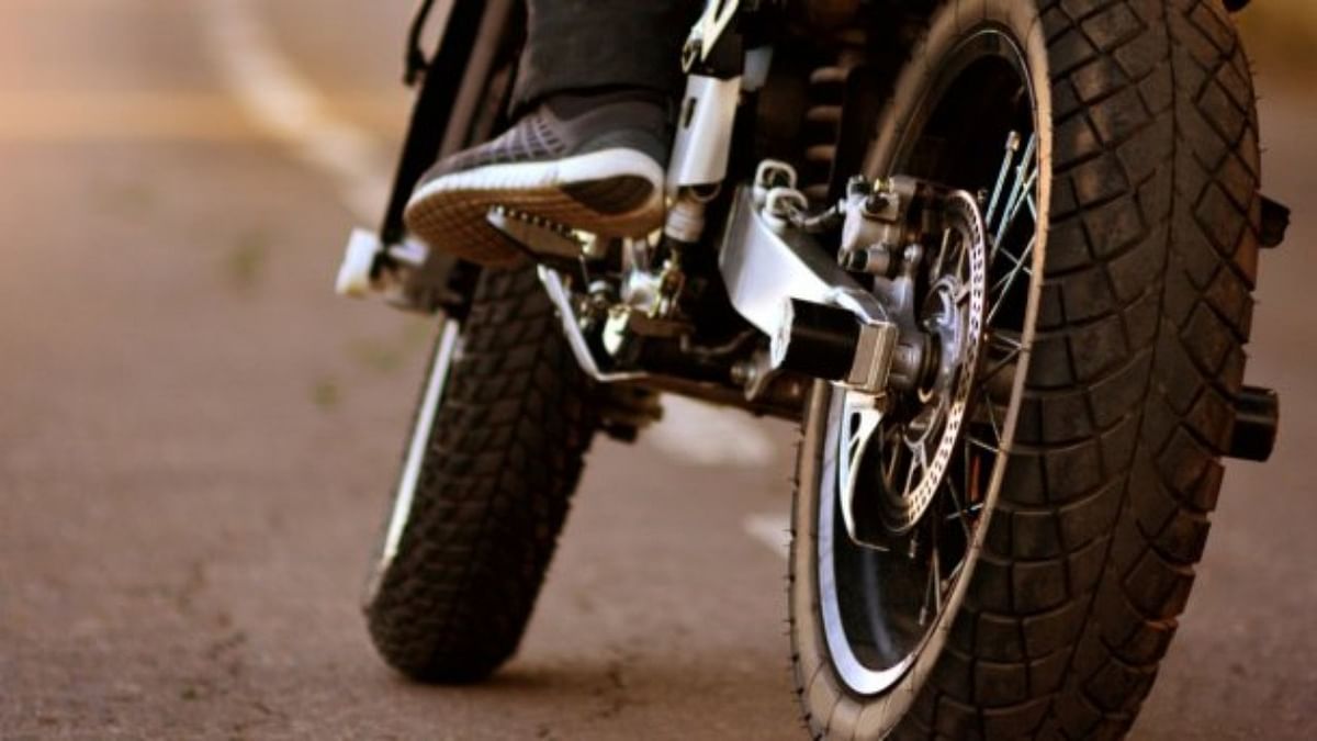 Bengaluru biker fined Rs 17,500 for uploading stunt videos: Report