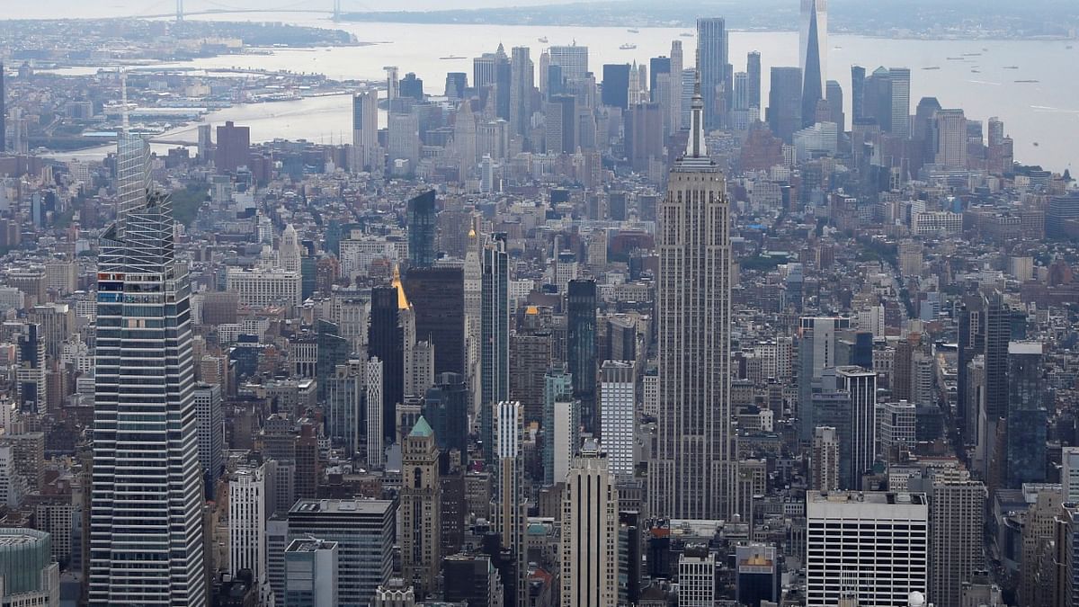 New York may ban concealed guns in many places, including Times Square