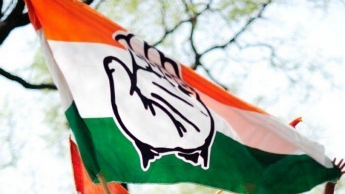 Congress demands scrapping of amendment to Flag Code of India