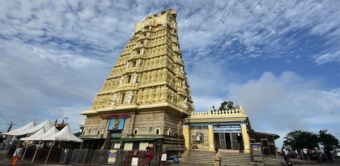 Shobha Karandlaje visits Karnataka's Chamundeshwari temple for Vardhanti