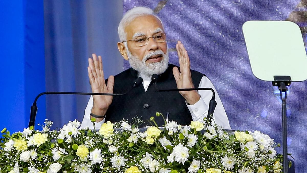 Congress should clarify if rights can be given in proportion to 'abadi', says PM Modi; asks if it wants to decrease rights of Muslims